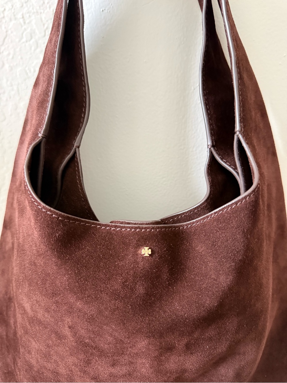NWOT Tory Burch Suede Shoulder Tote in Deep Brown - Picture 3 of 7